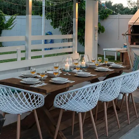 Myrto Heated Pool Villa *