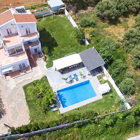 Myrto Heated Pool Kato Daratso